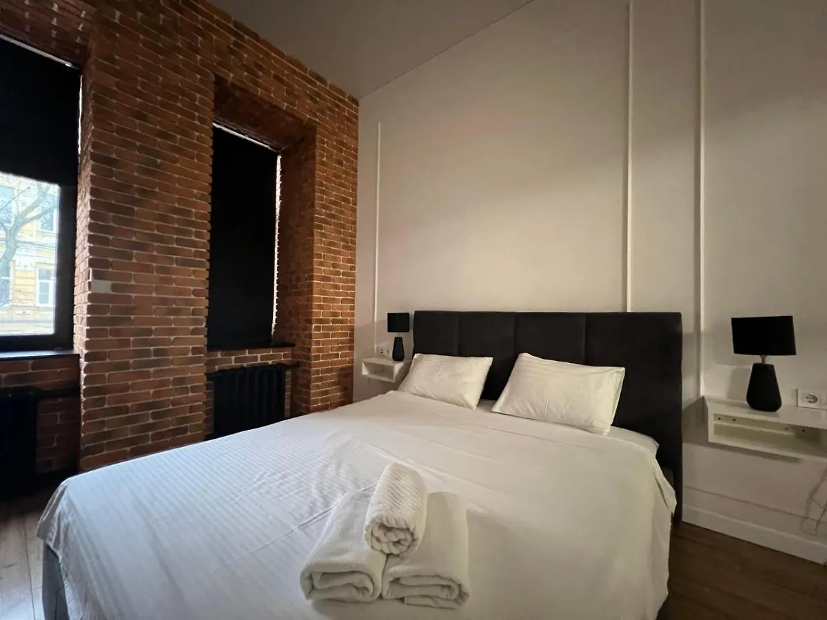 Apartment in Pushkinska str Kiev