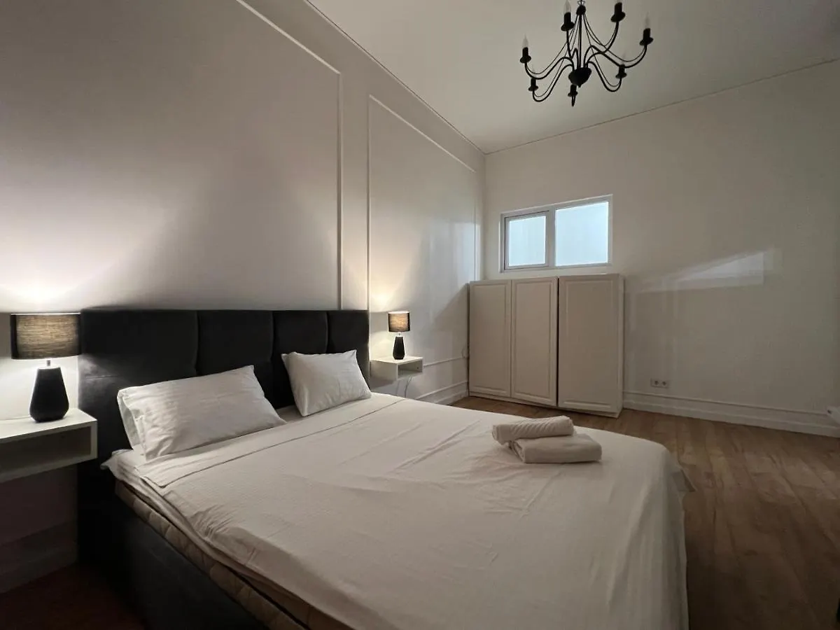 Apartment in Pushkinska str Kiev